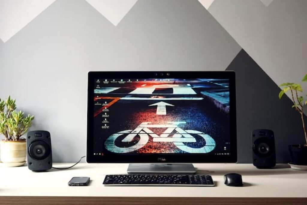 monitor na mesa